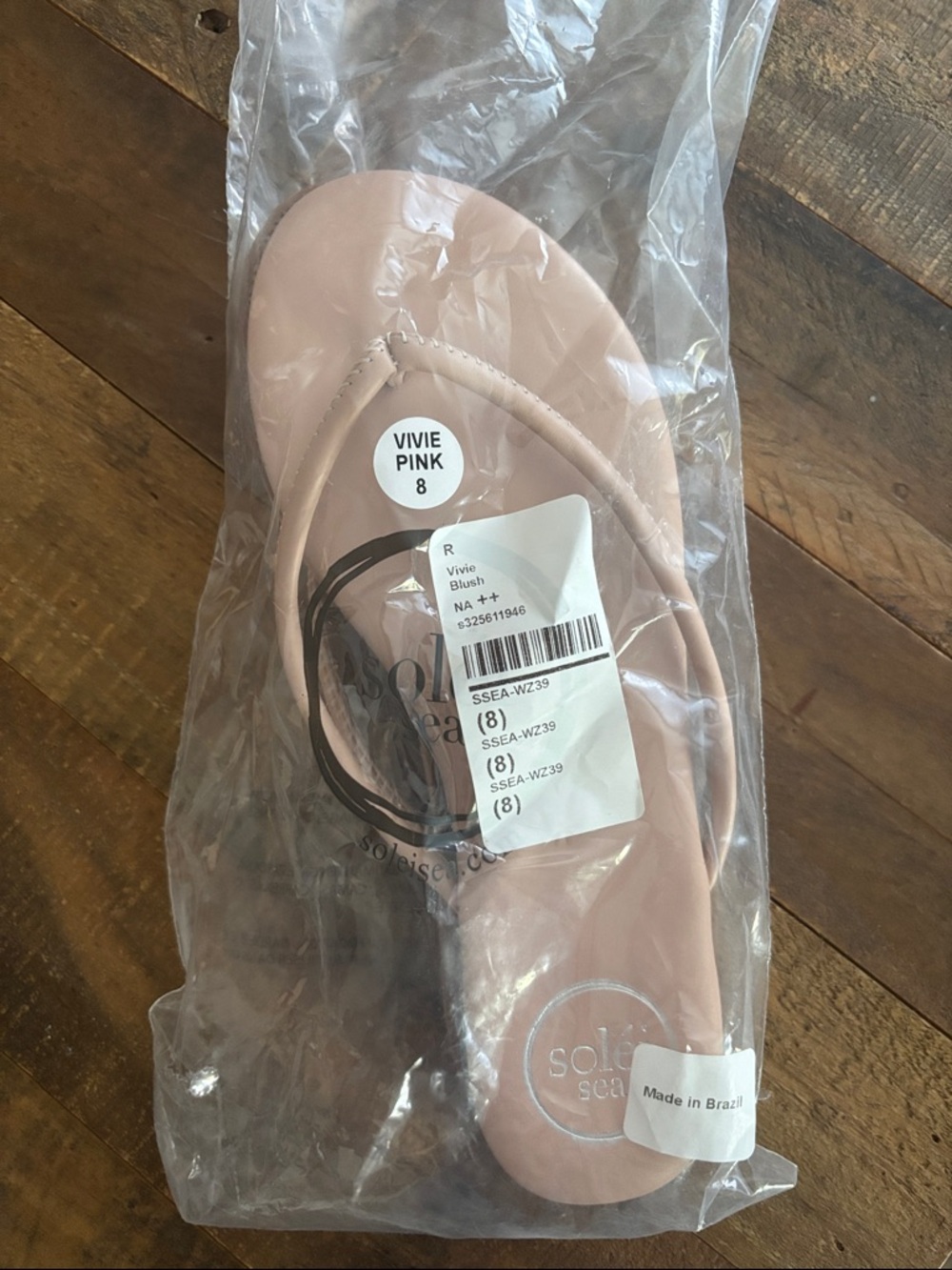 NWT solei sea sandals